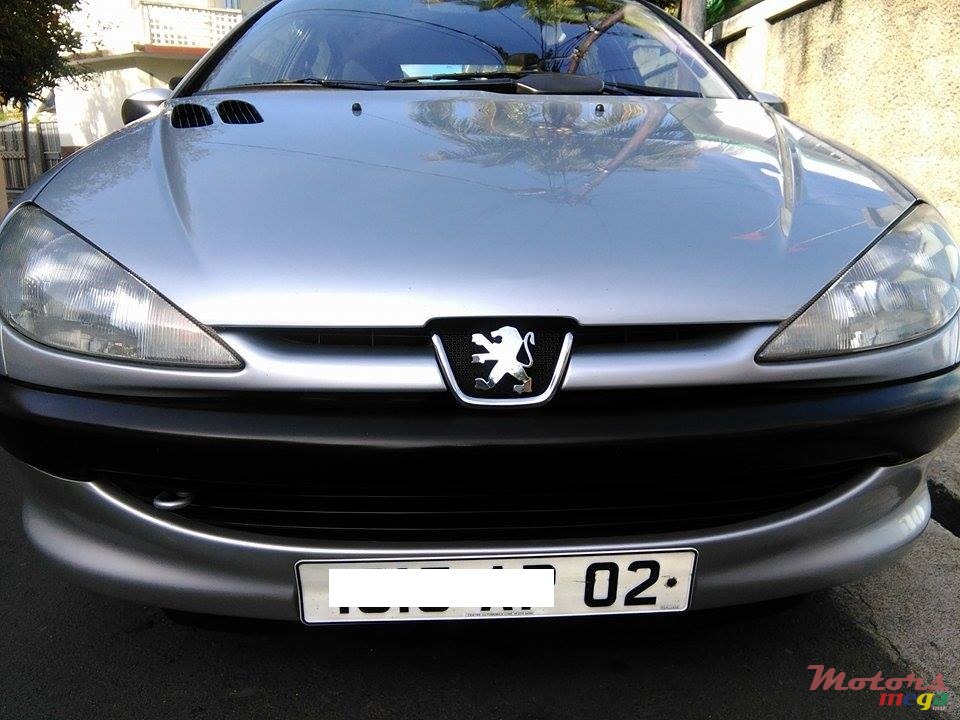 2002' Peugeot 206 photo #4