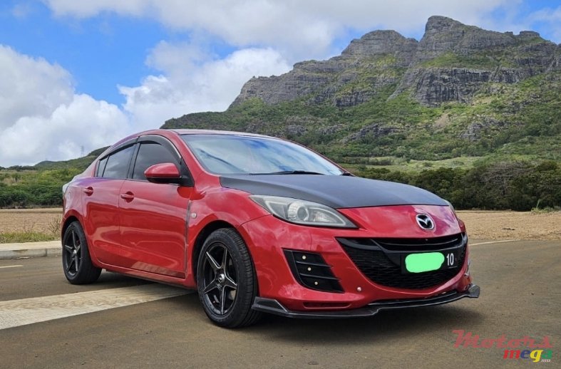 2010' Mazda 3 photo #1