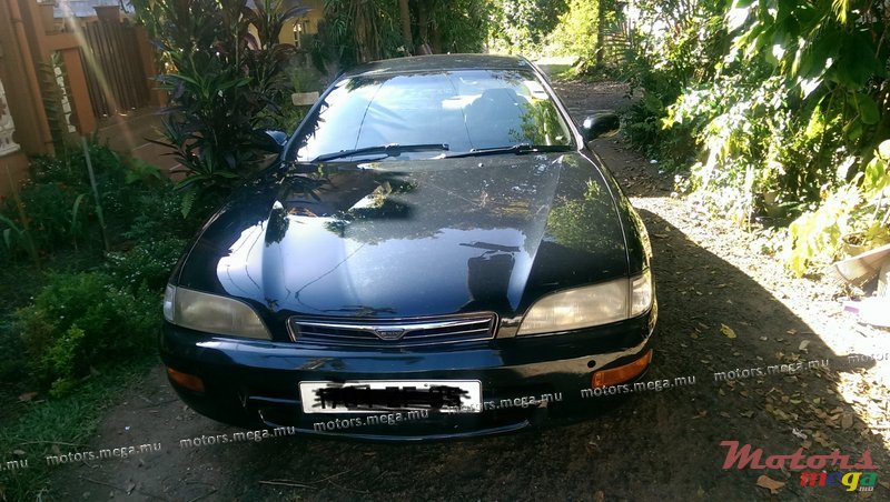 1995' Toyota photo #2