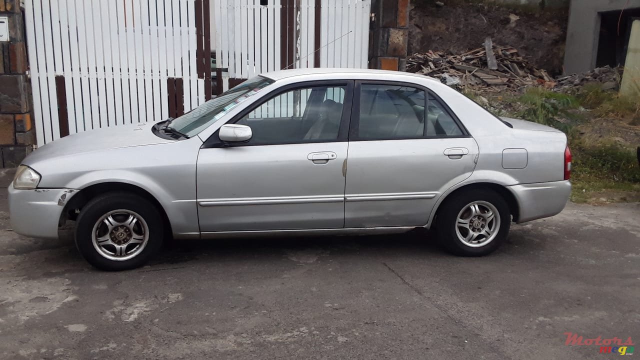 1999' Mazda photo #4