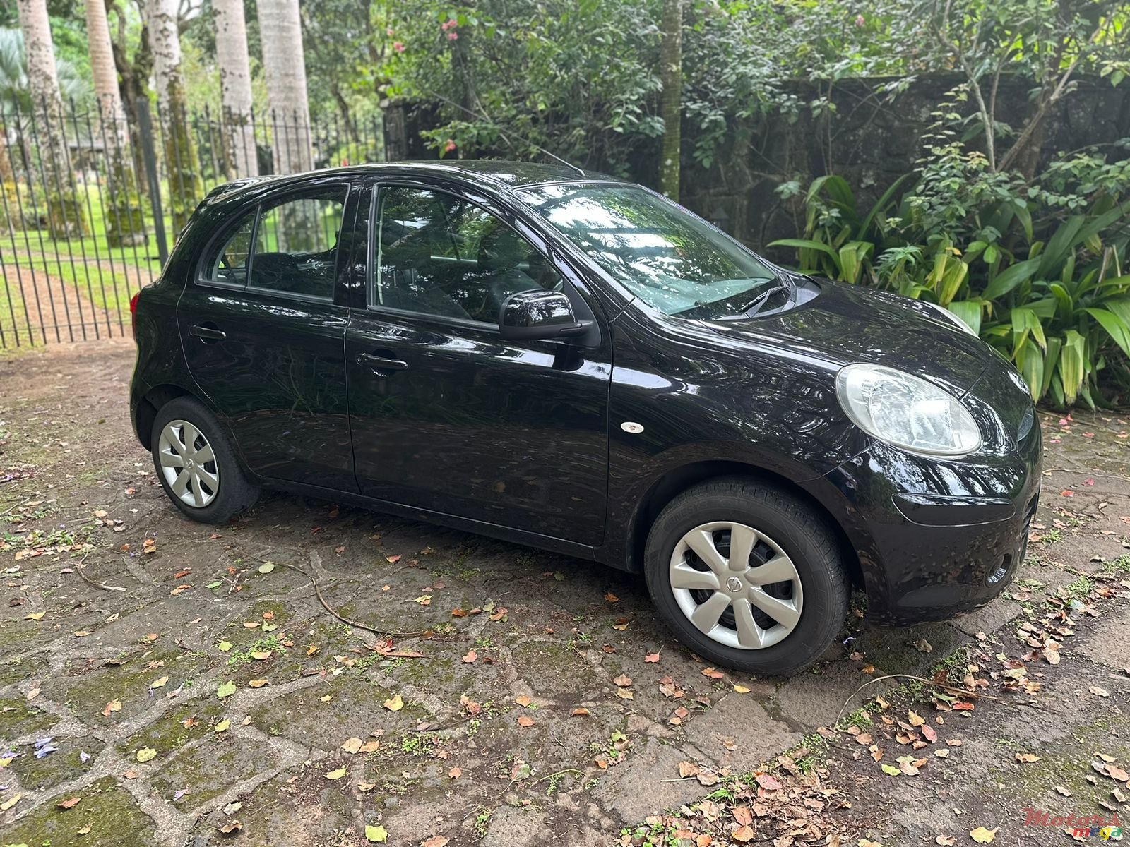 2013' Nissan March AK13 photo #3