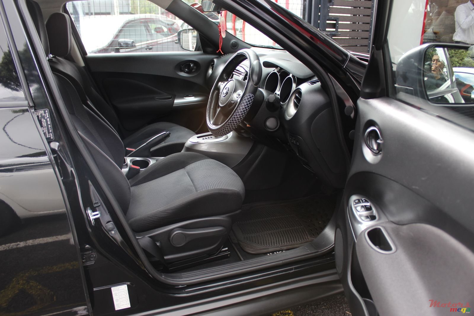 2015' Nissan Juke 1.6 photo #5