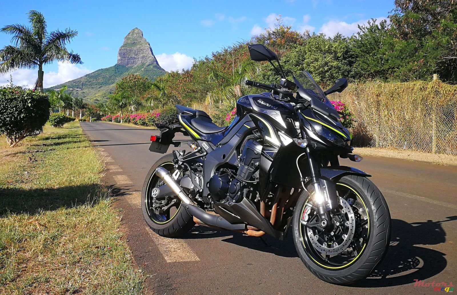 2017' Kawasaki 1000R photo #3