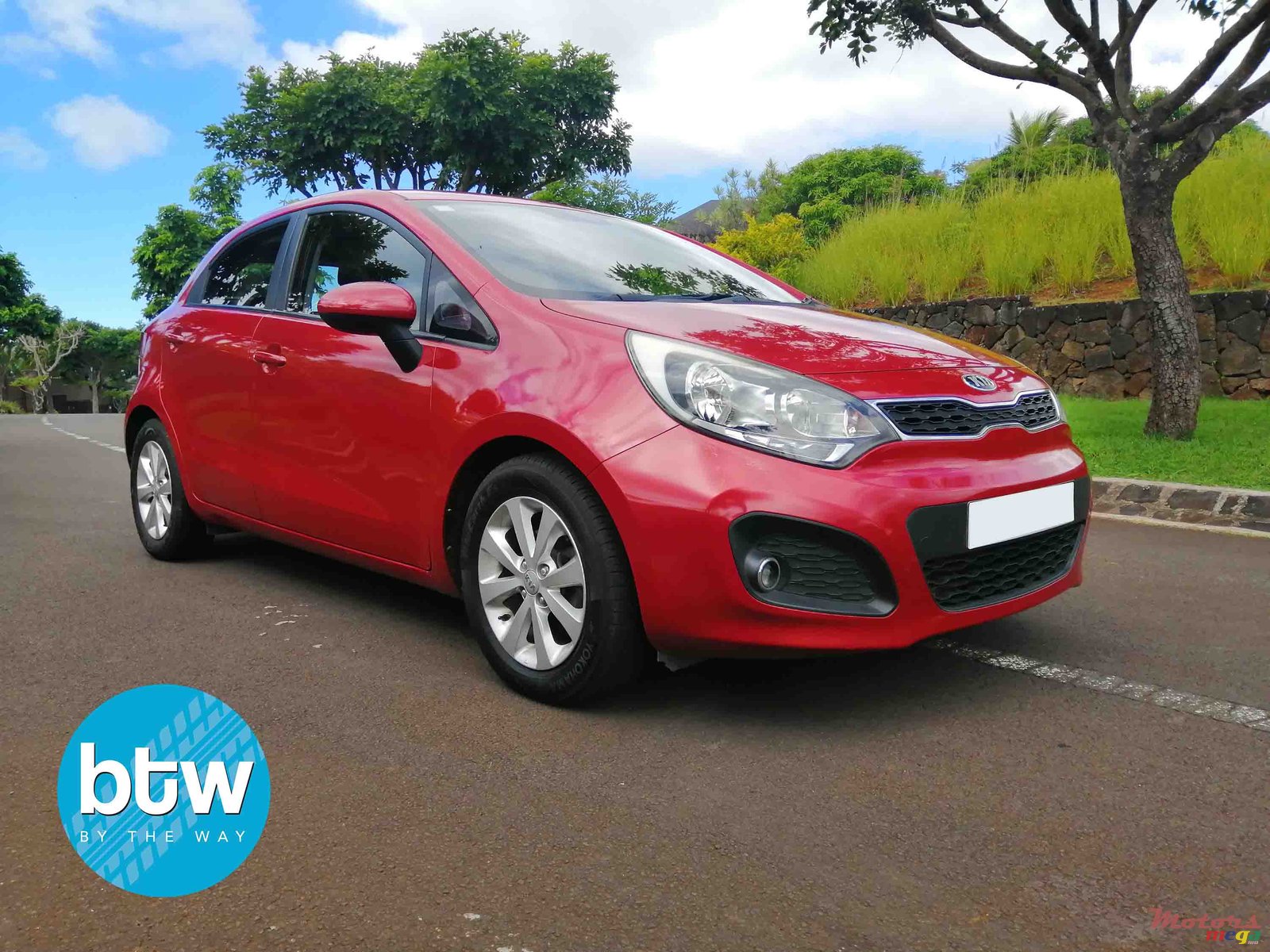 2014' Kia Rio photo #1