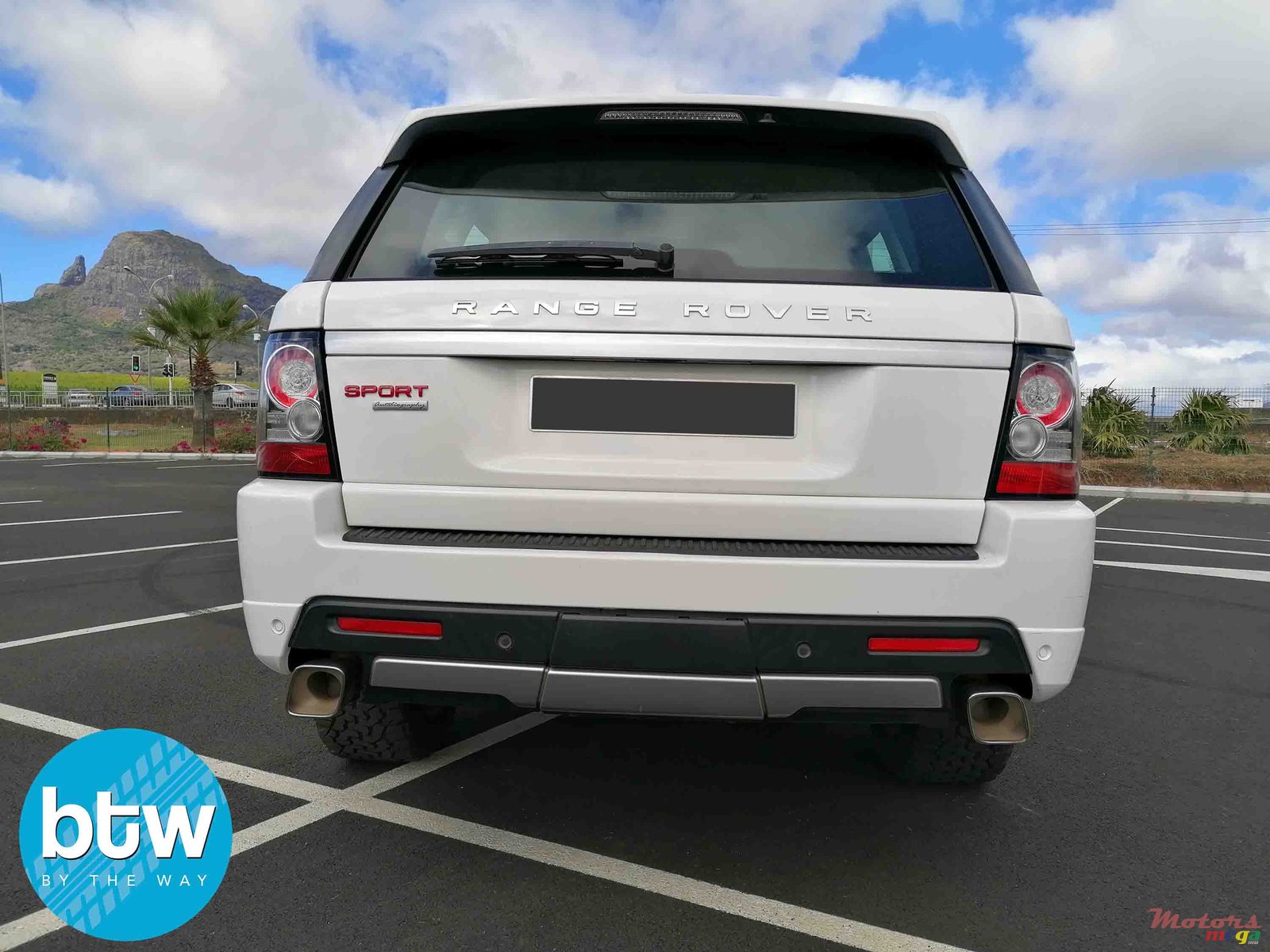 2013' Land Rover Range Rover Sport TDV8 photo #3