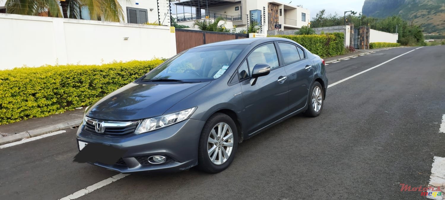 2013' Honda Civic Sedan photo #1