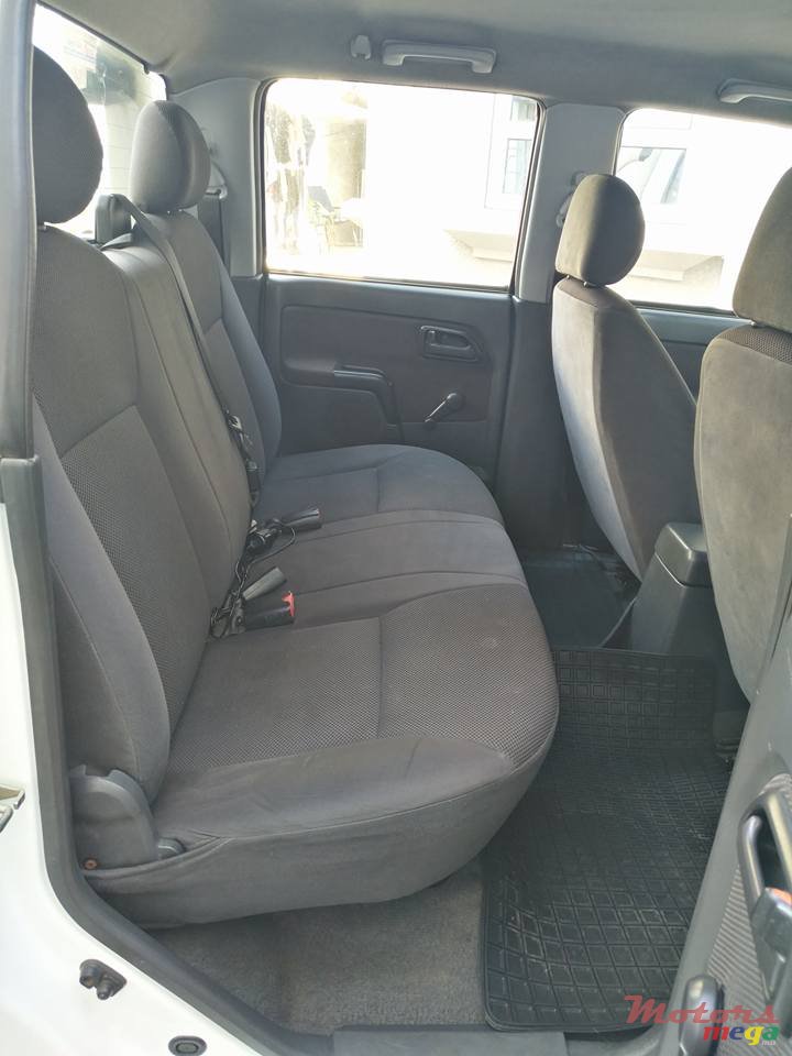 2008' Isuzu D-Max LS photo #6