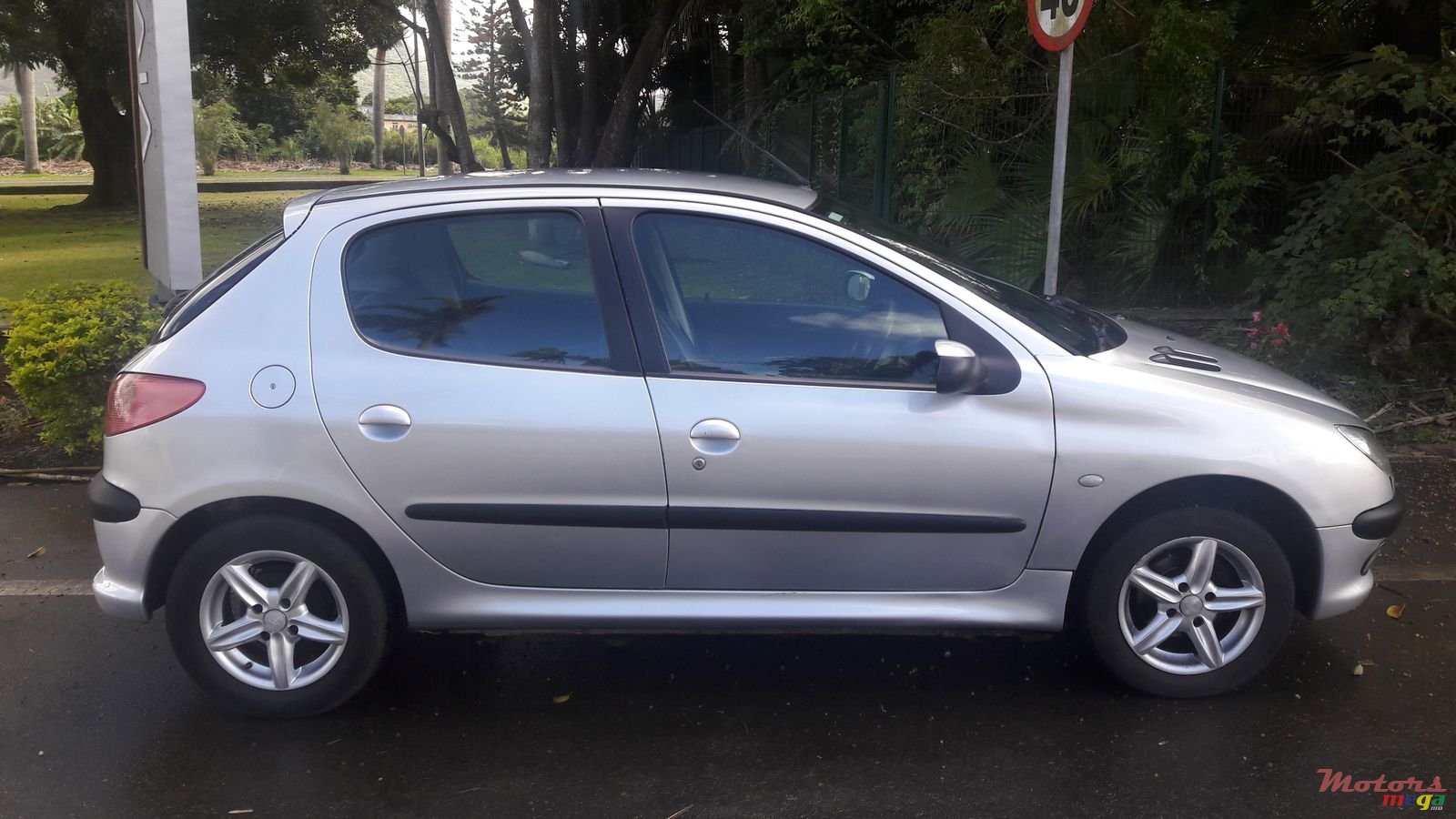 2005' Peugeot 206 photo #3