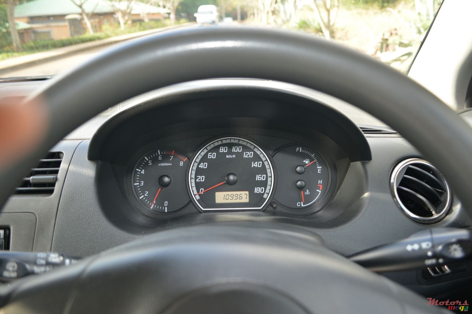 2007' Suzuki Swift photo #3