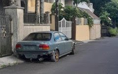 Carcasses comme décos urbaines