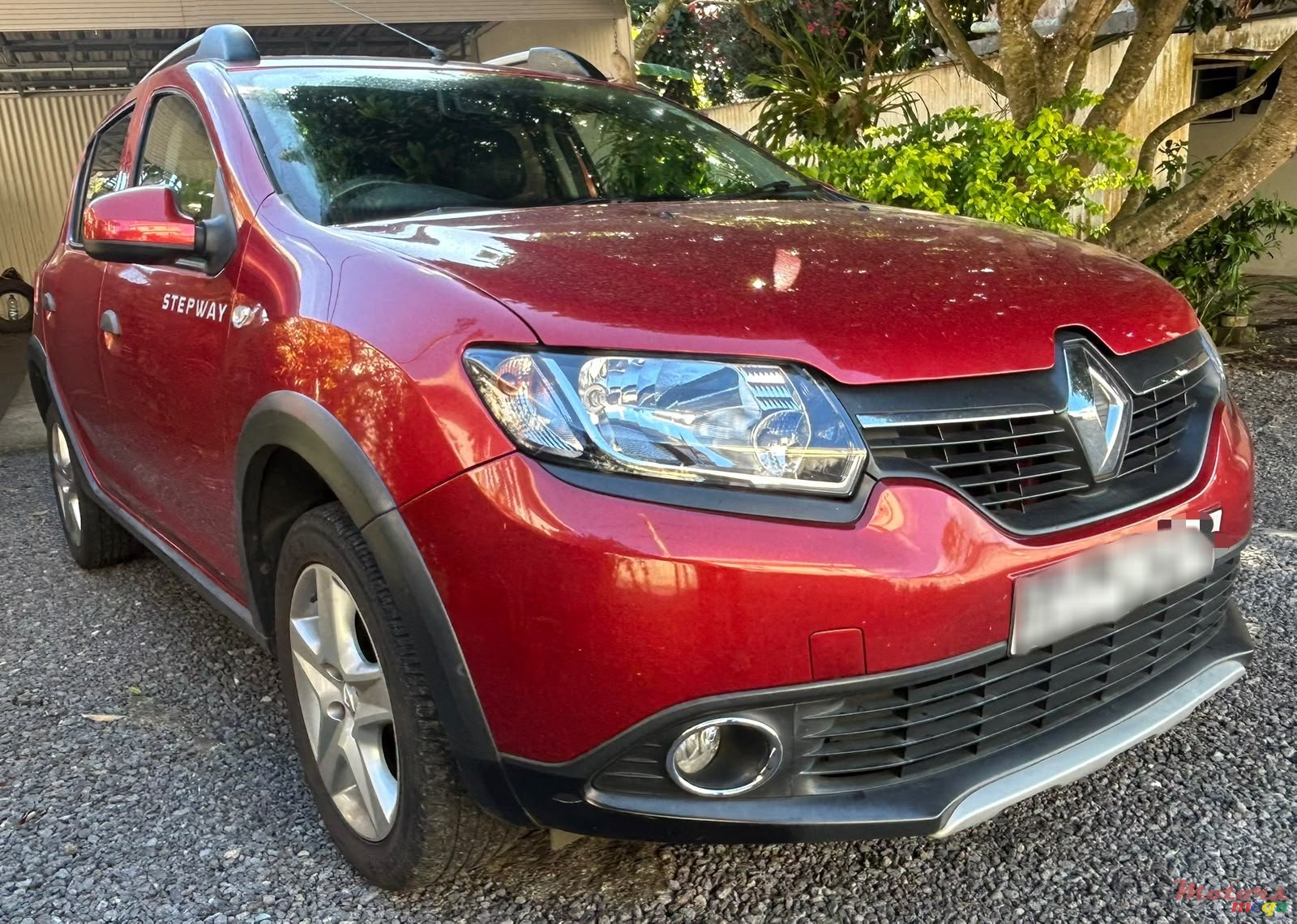 2017' Renault Sandero StepWay photo #1