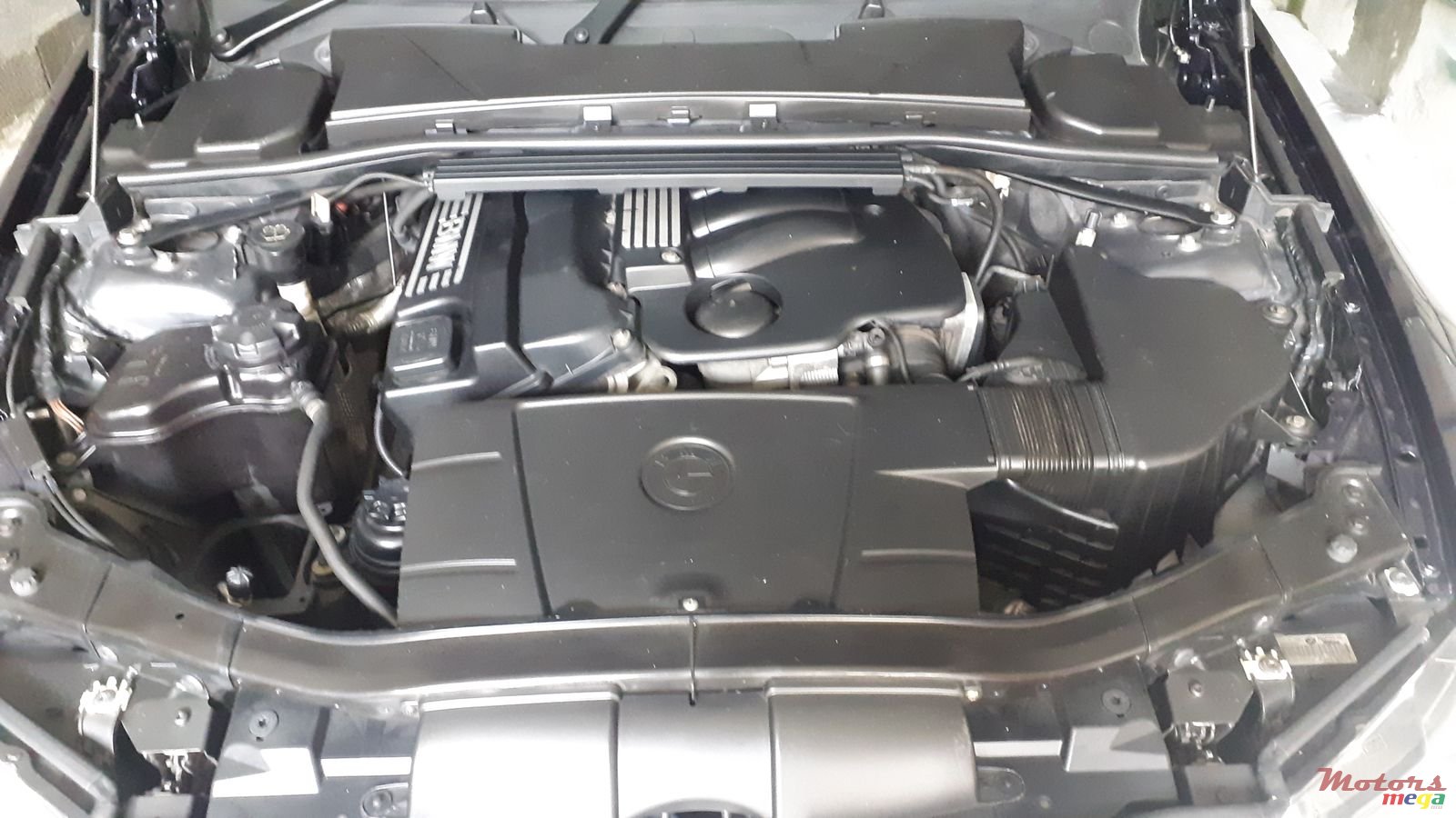 2005' BMW 320 photo #4