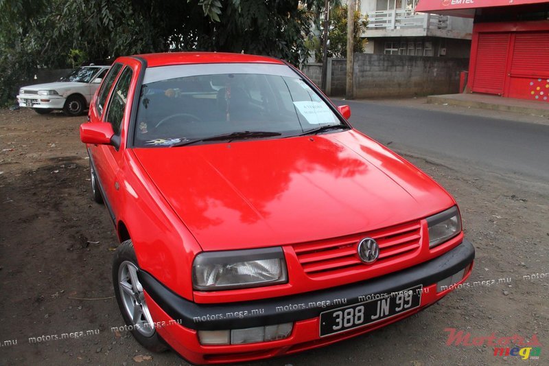 1999' Volkswagen photo #3