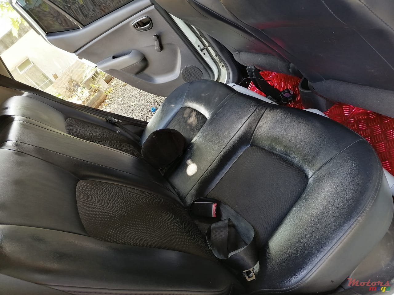 2011' Hyundai i10 photo #7