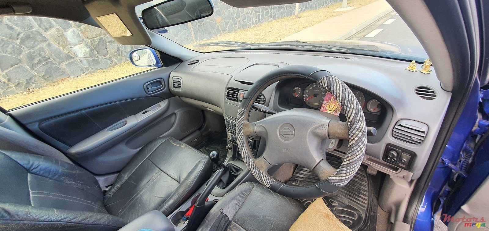 2001' Nissan Bluebird B15 photo #4