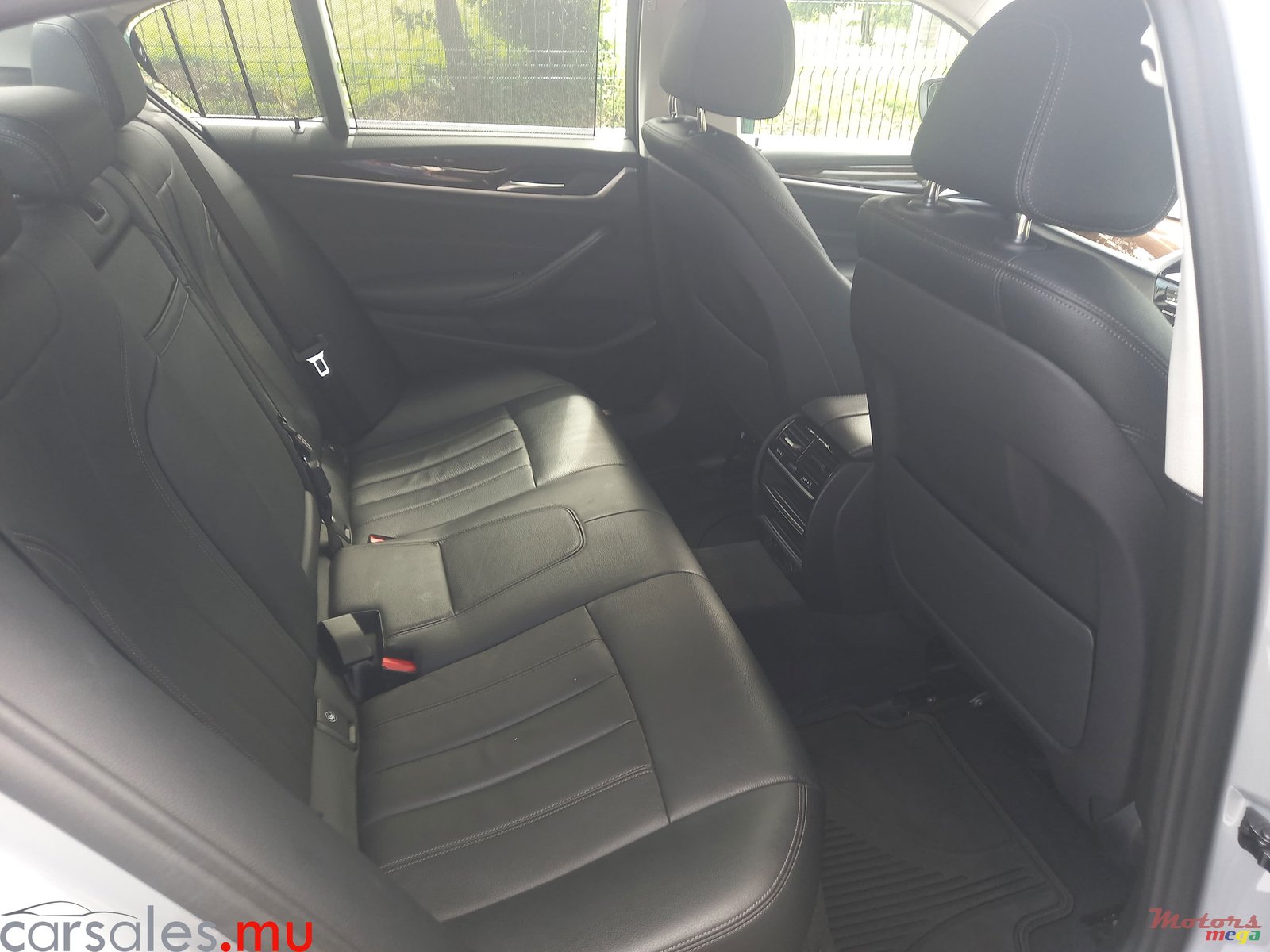 2020' BMW 530 e Luxury Line E-Drive 2.0 photo #5