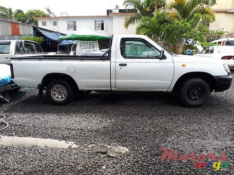 2004' Nissan Single Cab photo #6