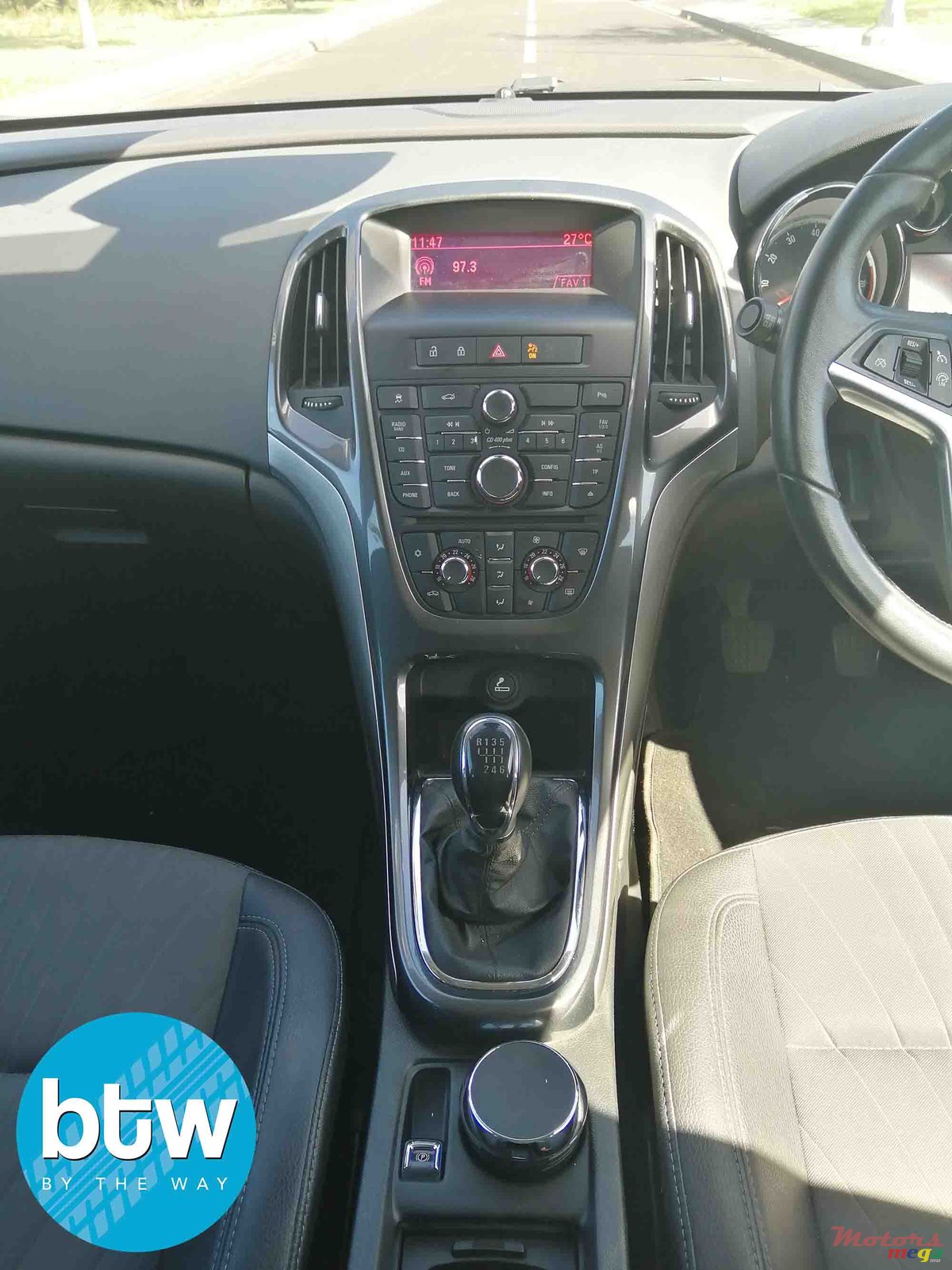 2014' Opel Astra 1.4 Turbo photo #4