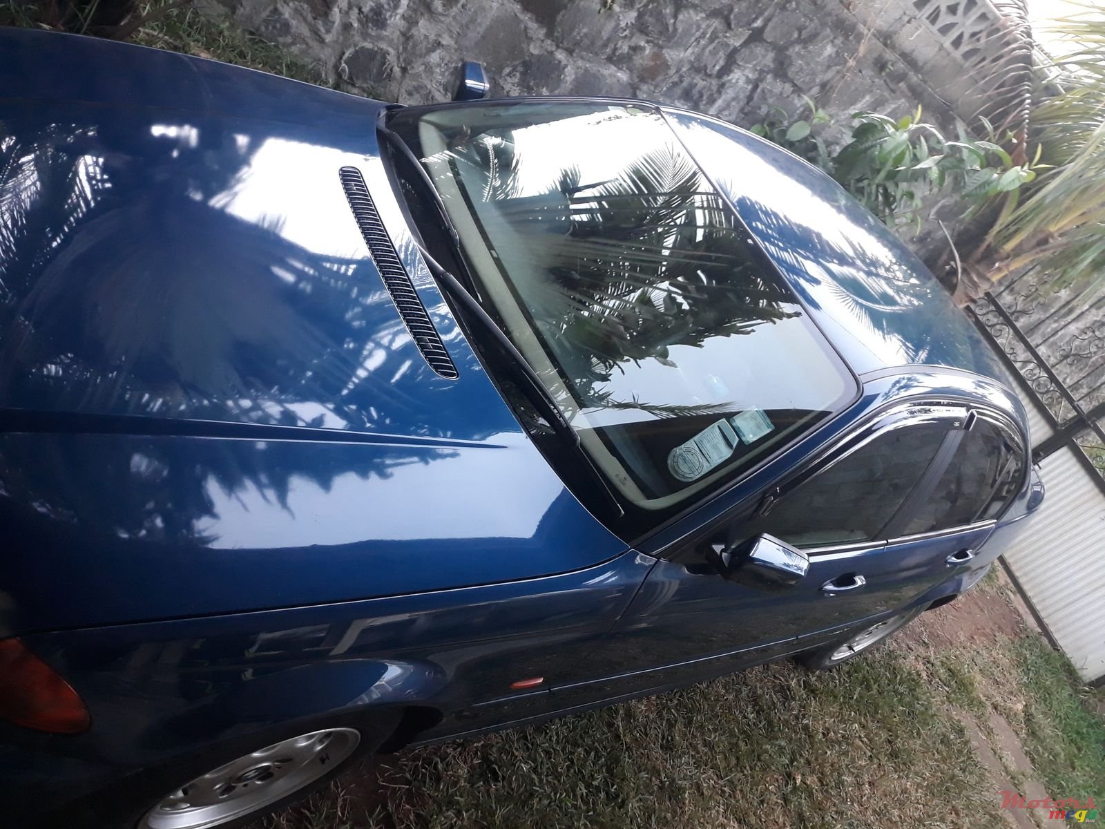 2001' BMW 3 Series E46 2000-2005 photo #3