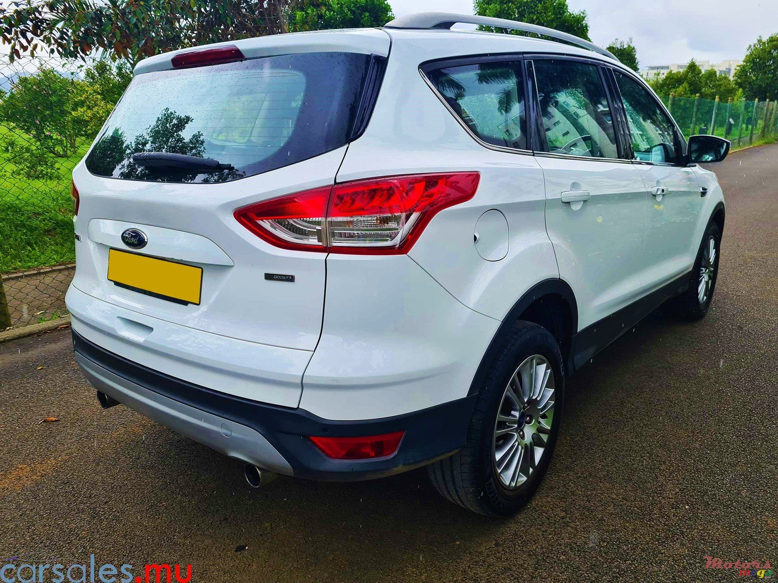 2015' Ford Kuga 1.6 Ecoboost Titanium photo #2