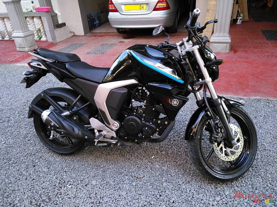 2016' Yamaha FZ photo #4