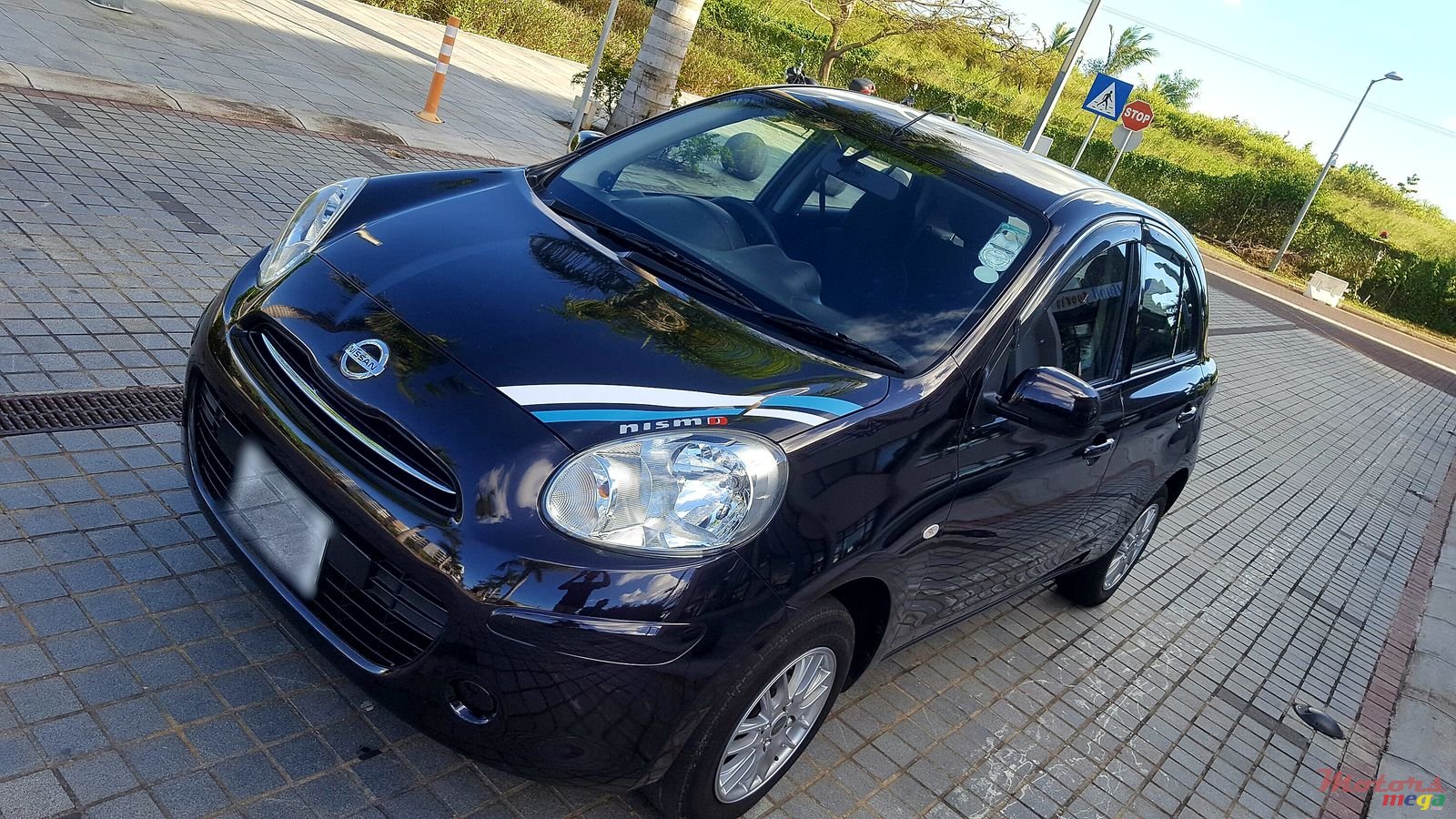 2012' Nissan March photo #2