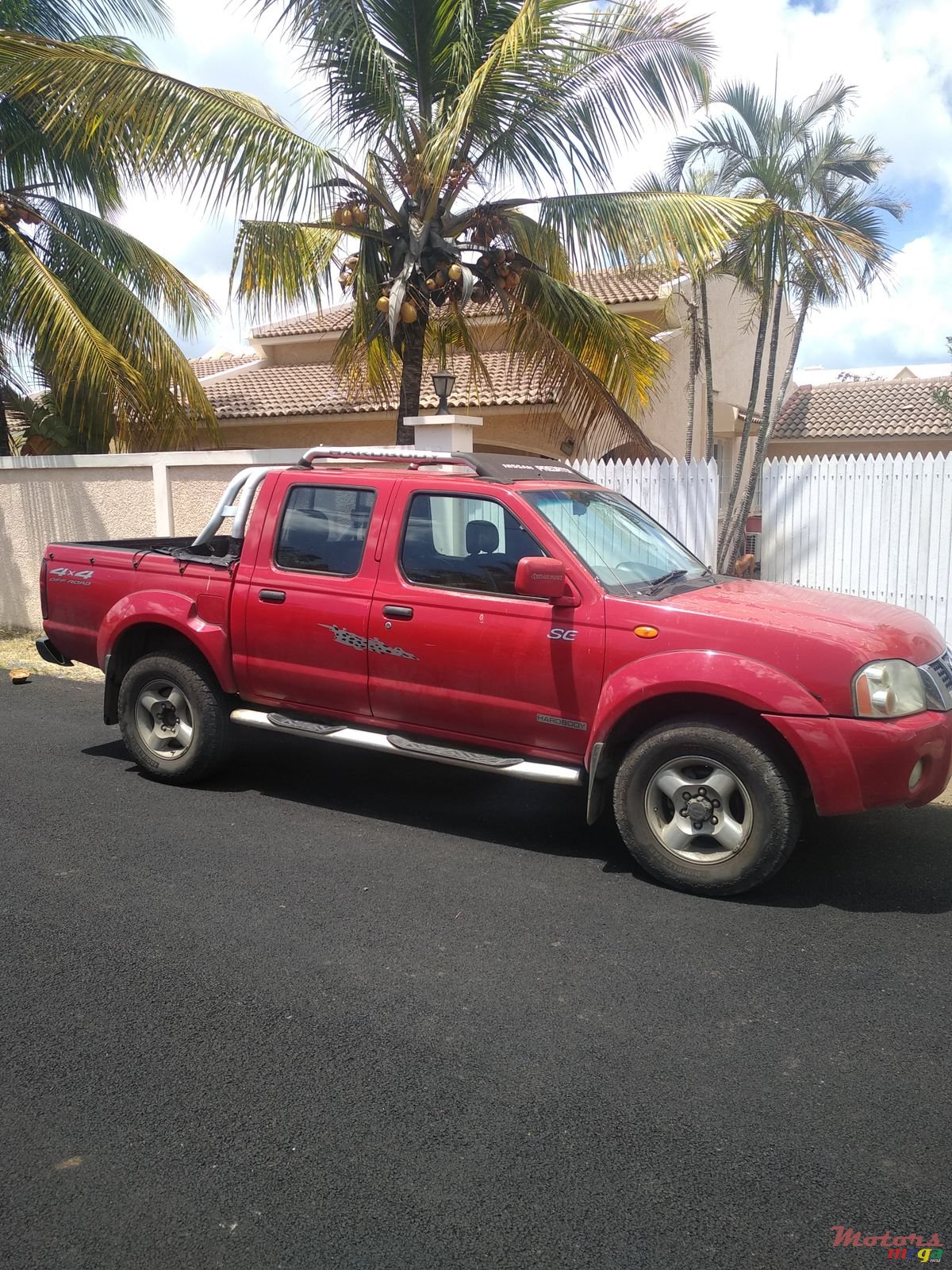 2003' Nissan Hardbody photo #3
