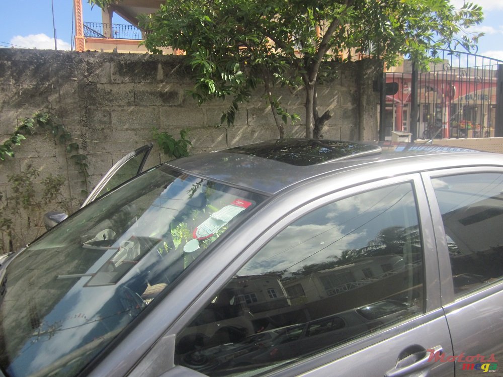 2009' Mitsubishi Lancer GLX LUXURY photo #6