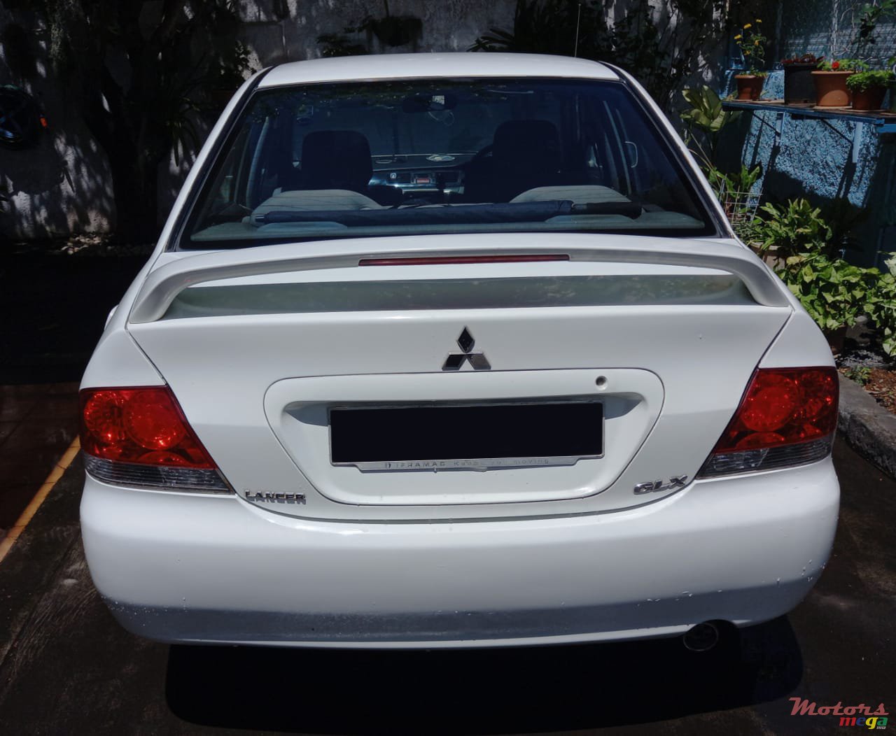 2005' Mitsubishi Lancer photo #2