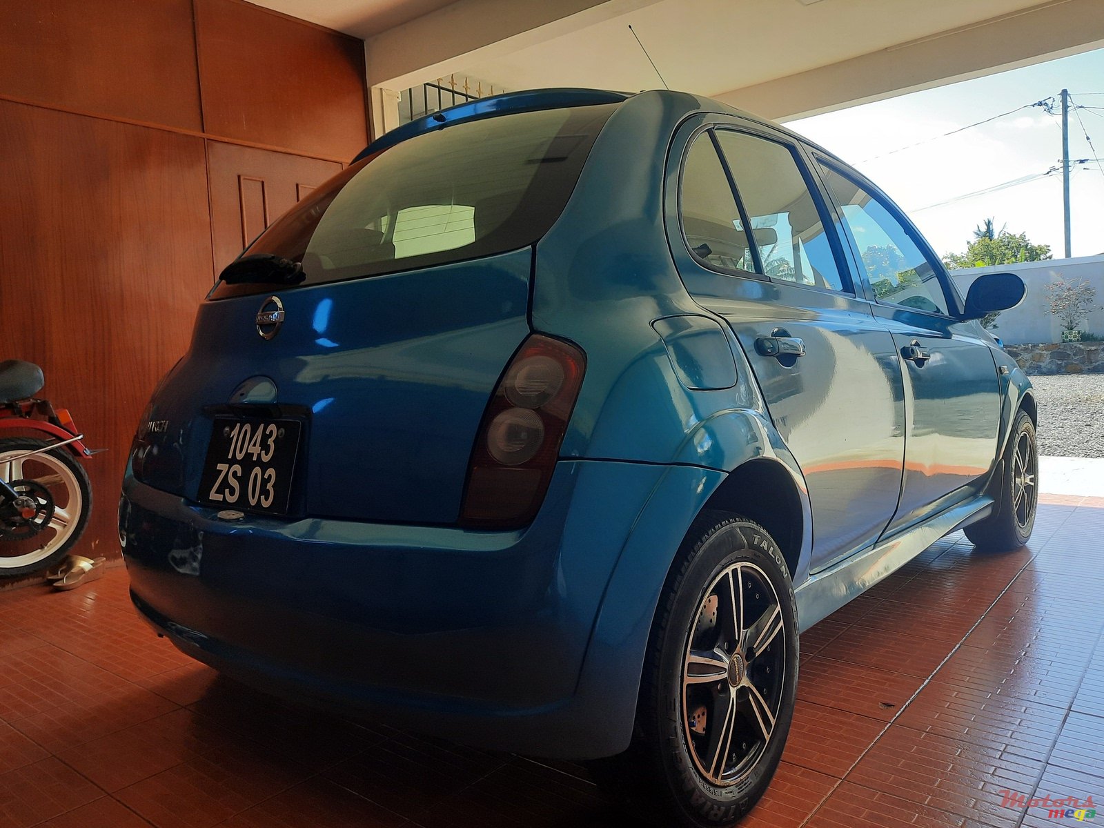 2003' Nissan March photo #7