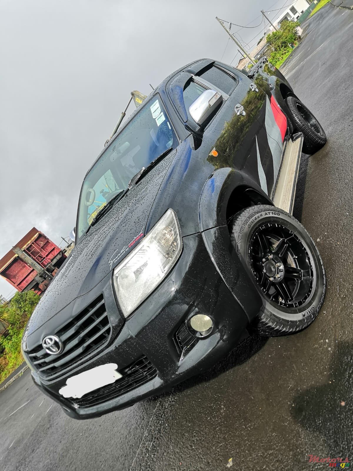2013' Toyota Hilux 4x4 2.5 Turbo photo #1