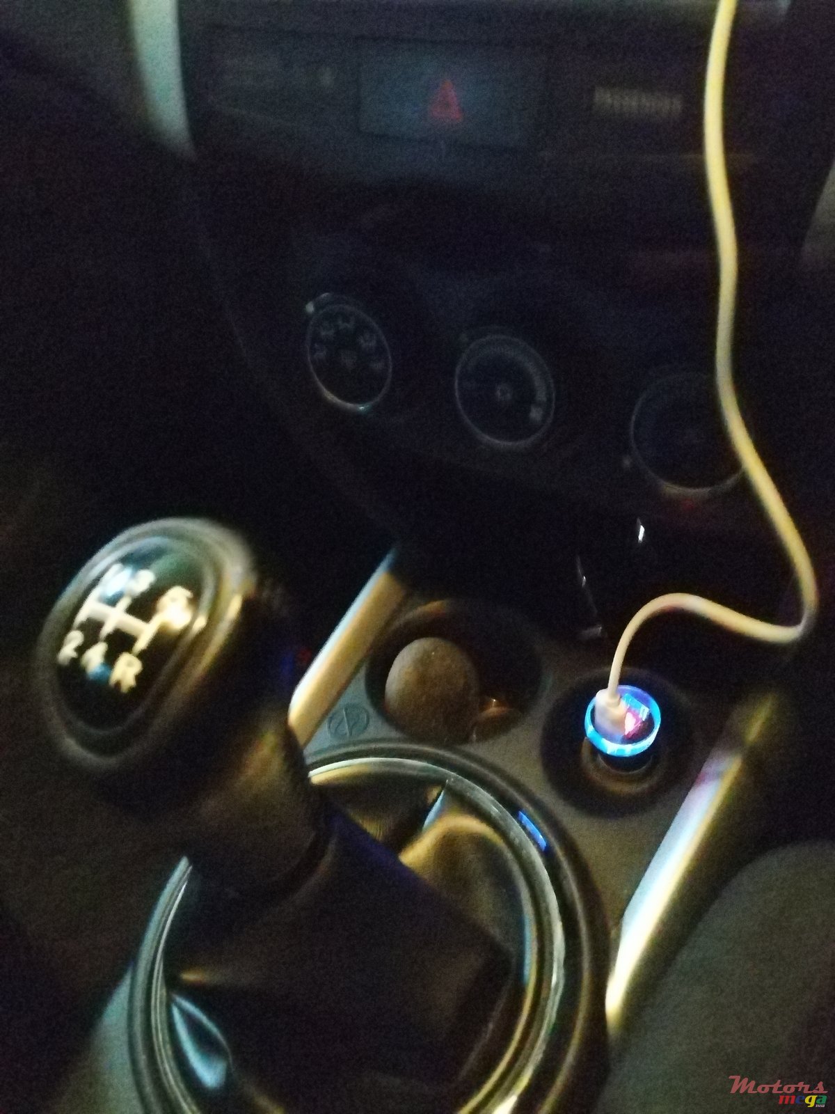 2012' Mitsubishi ASX photo #6