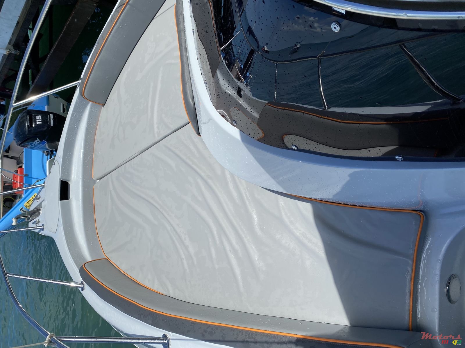 2020' Legend L28 photo #7