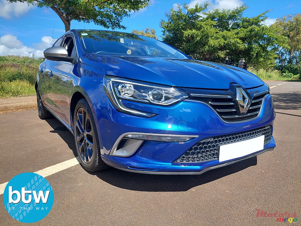 2017' Renault Megane photo #1