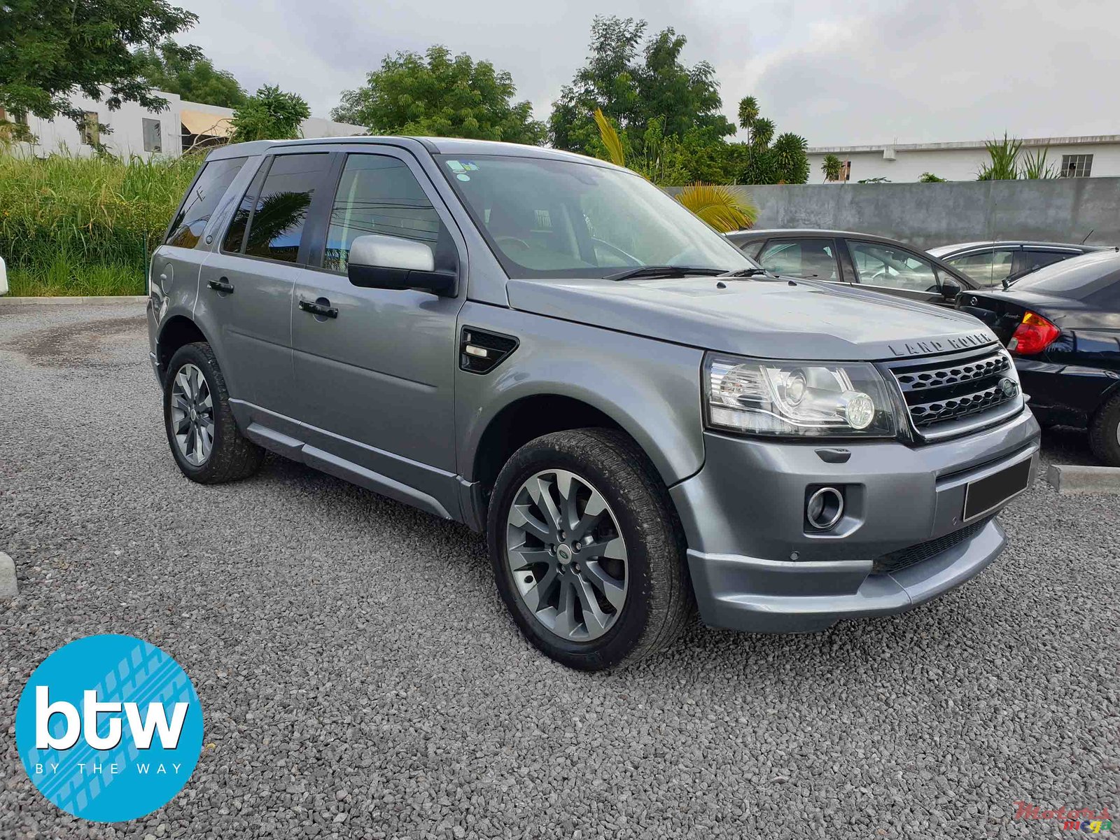 2013' Land Rover Freelander 2 Si4 photo #1