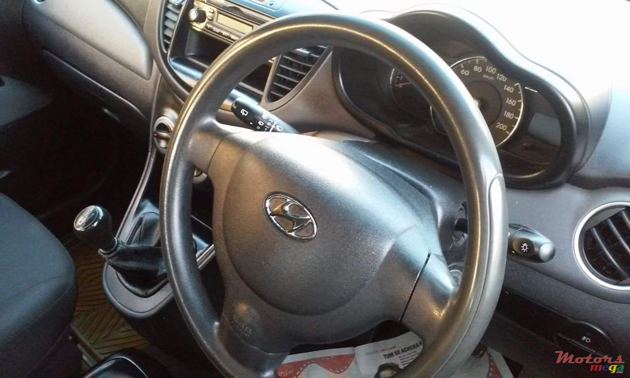 2011' Hyundai i10 photo #4