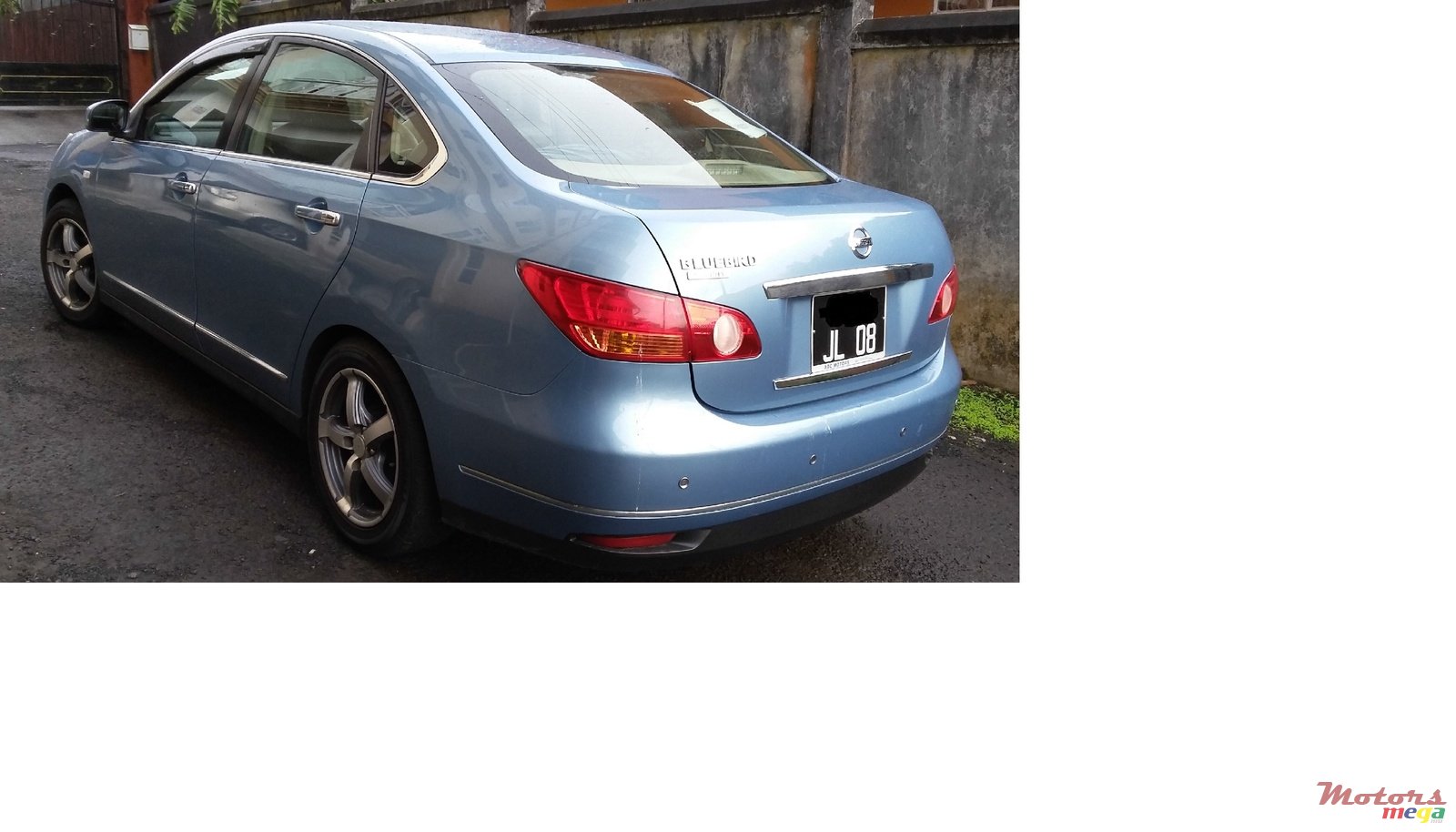 2008' Nissan Bluebird photo #3