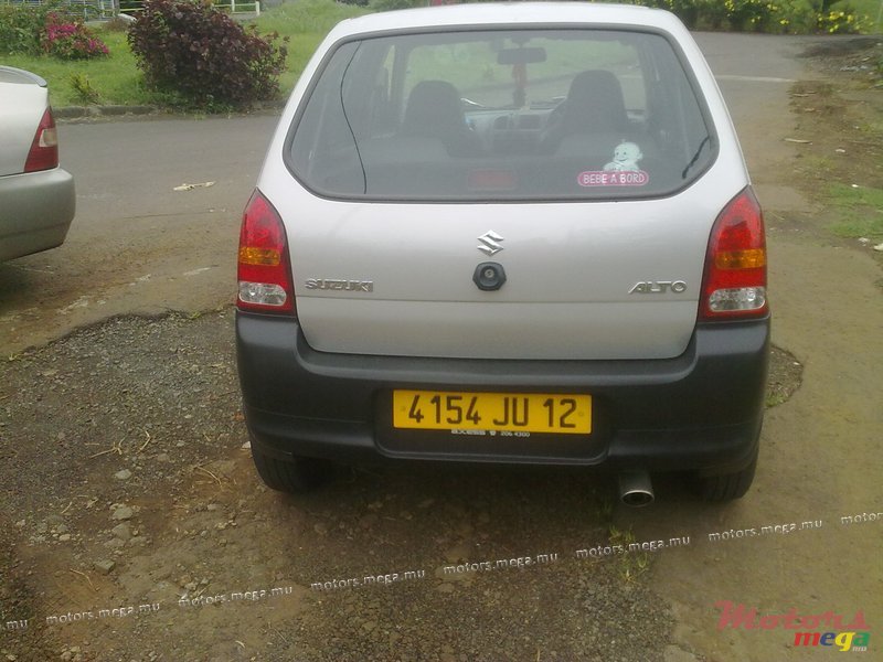 2012' Suzuki photo #3