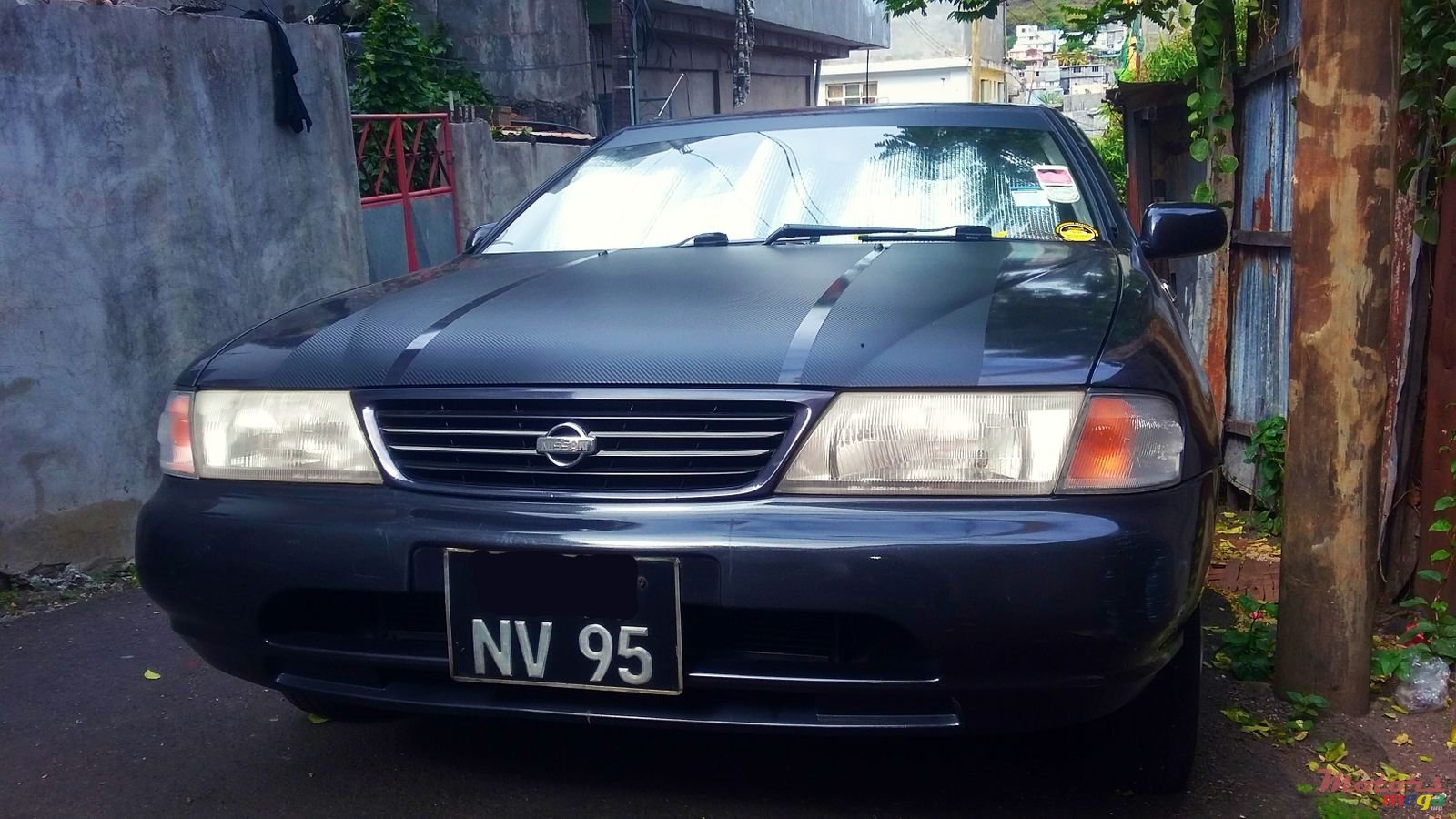 1995' Nissan Sunny photo #2