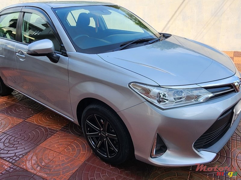 2019' Toyota Corolla photo #4