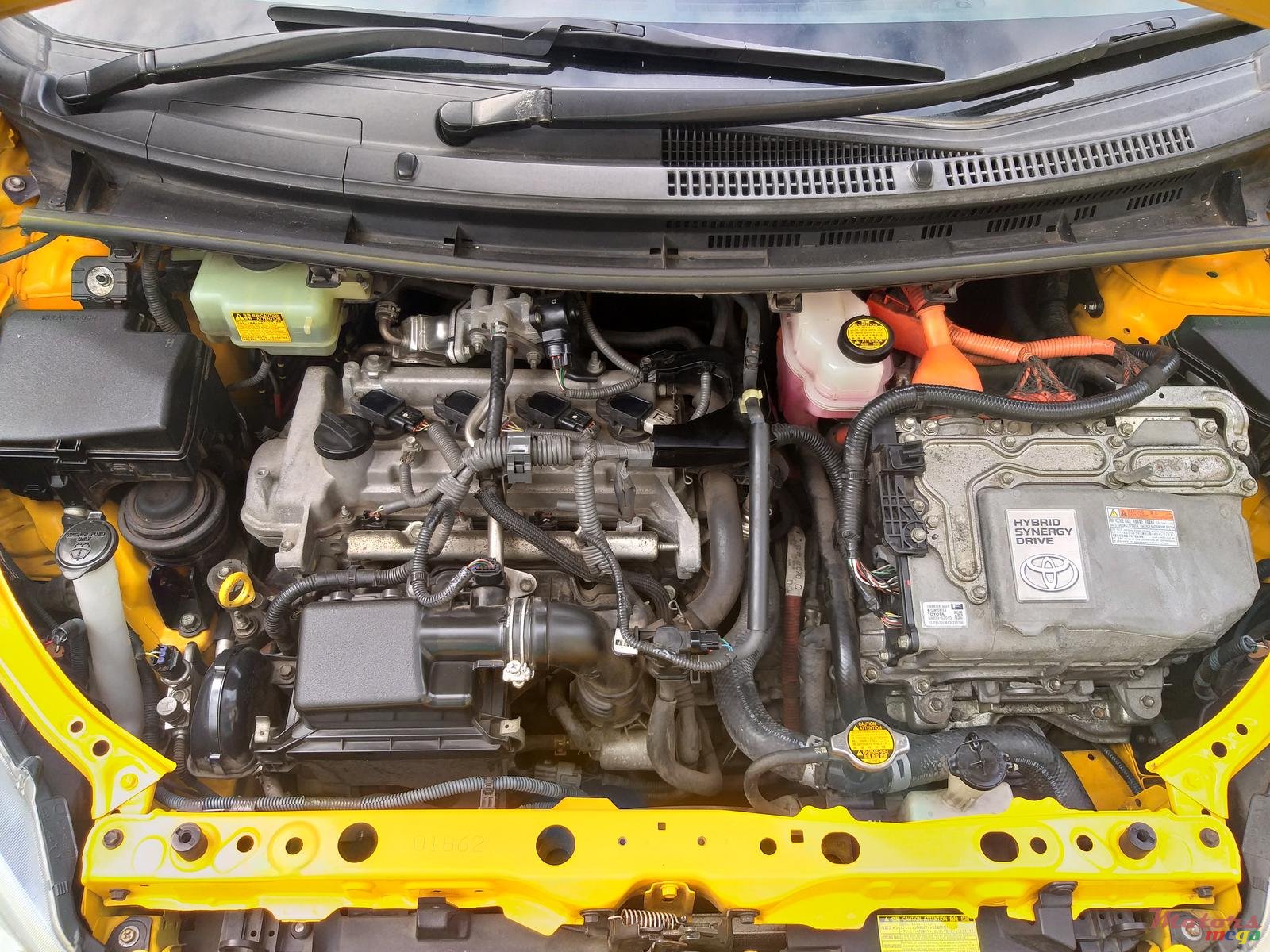 2012' Toyota Aqua photo #6