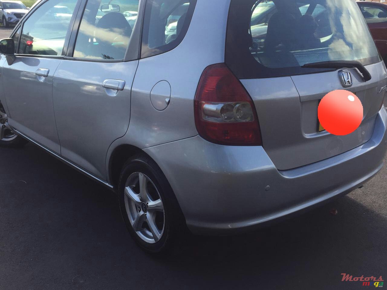 2004' Honda Jazz photo #3