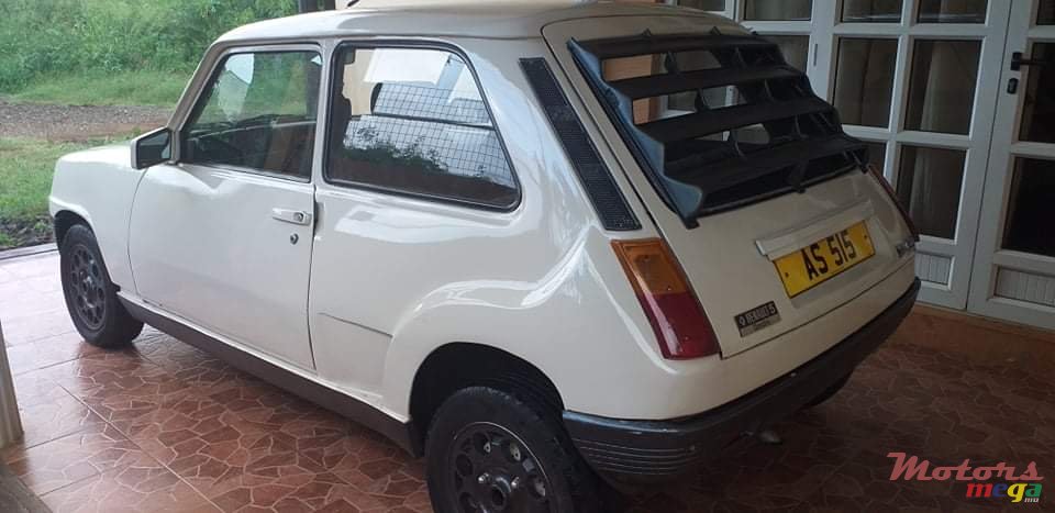 1975' Renault 5 photo #1