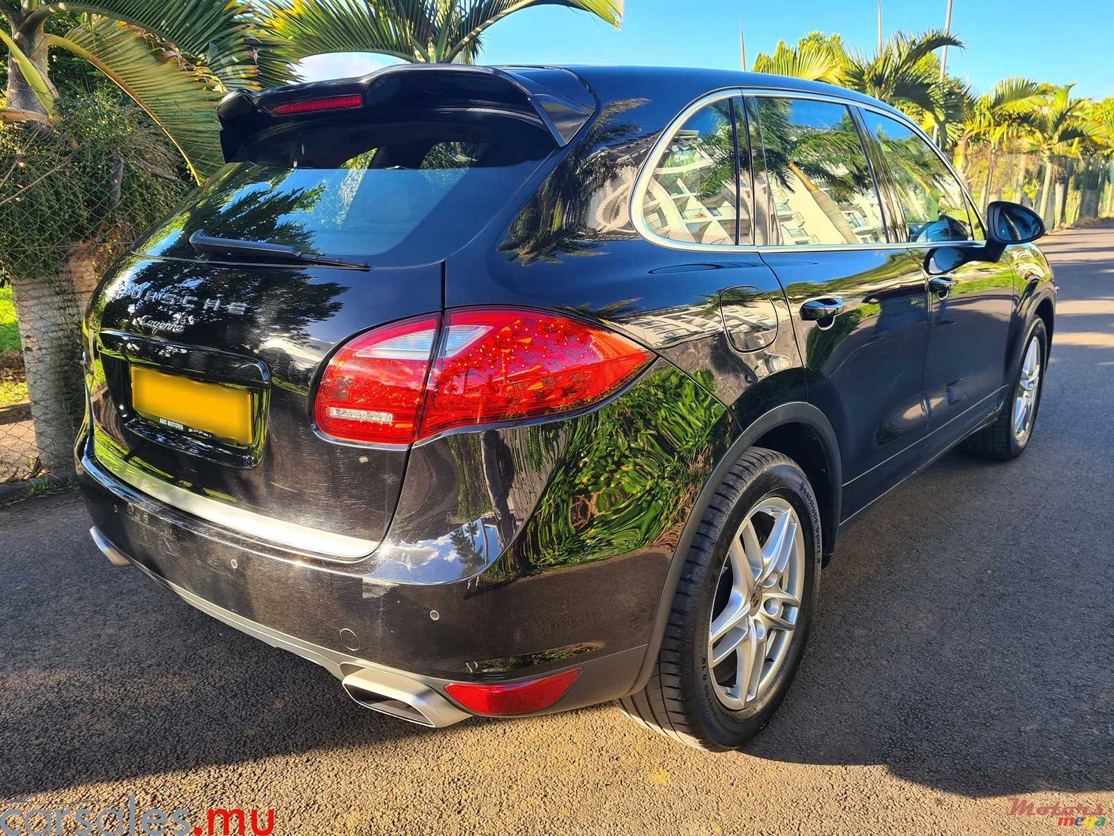 2013' Porsche Cayenne 3.6 V6 photo #4