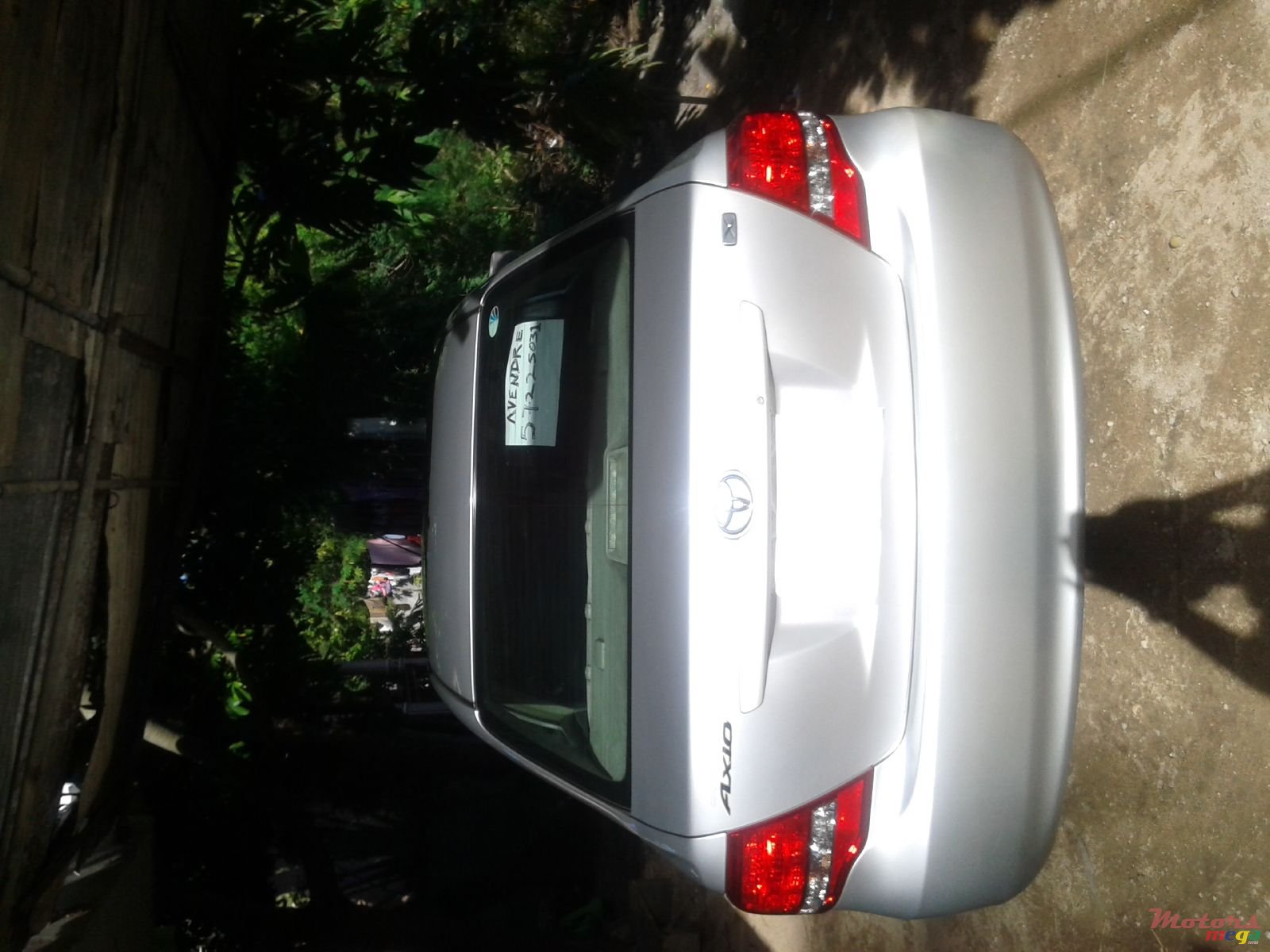 2010' Toyota Axio photo #3