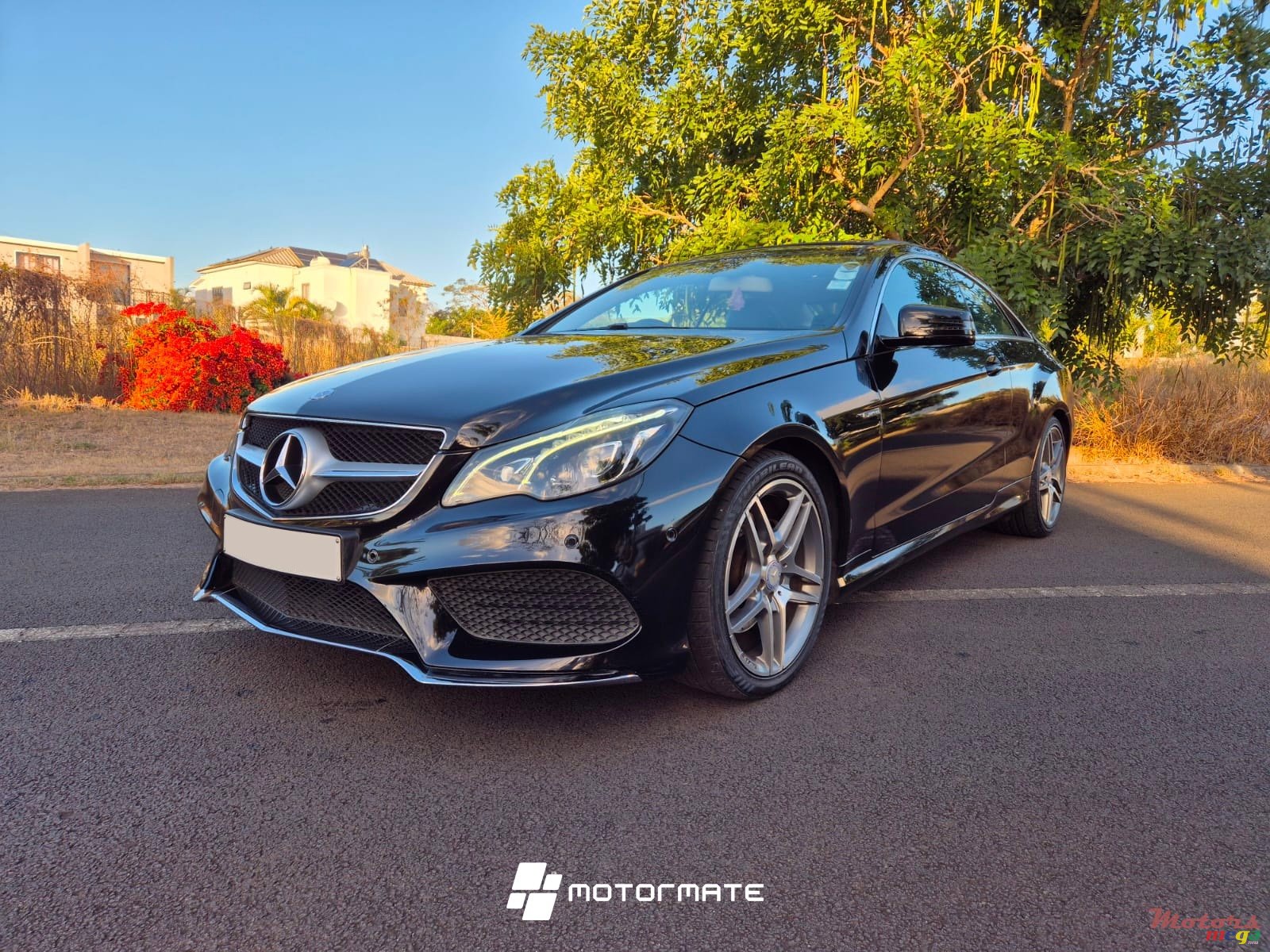 2014' Mercedes-Benz E 250 COUPE photo #2