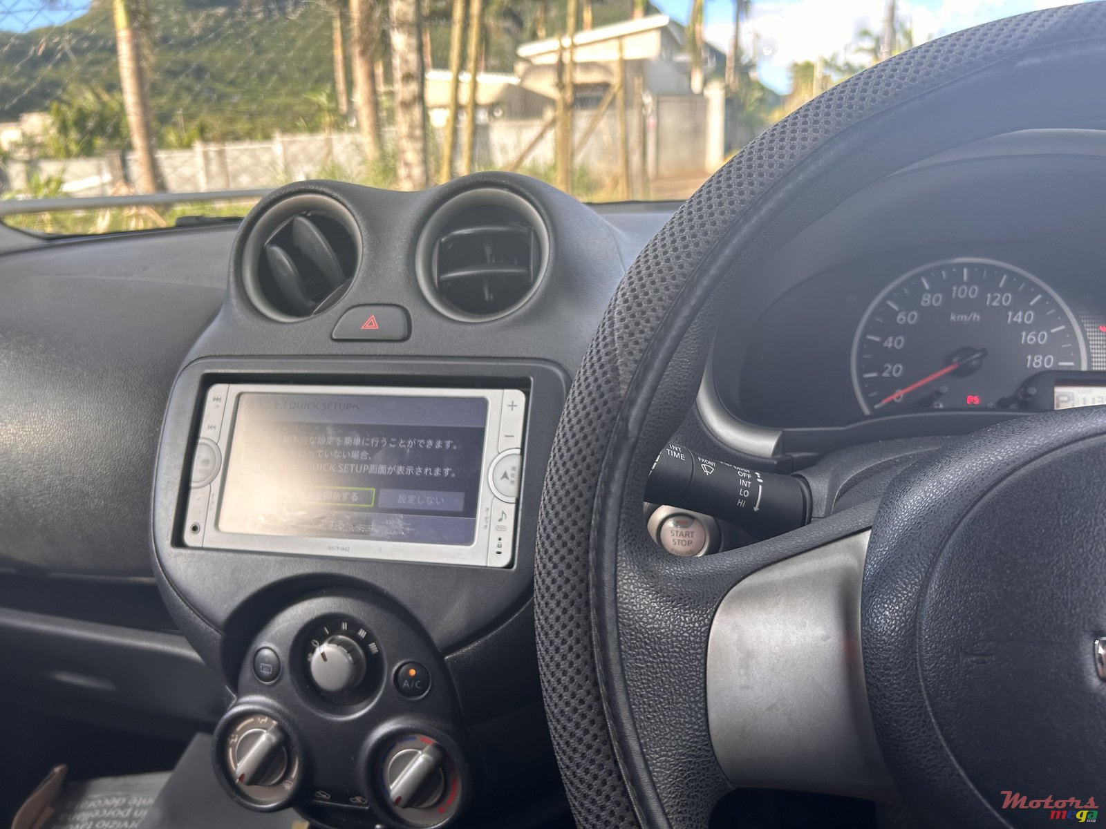 2012' Nissan March photo #7