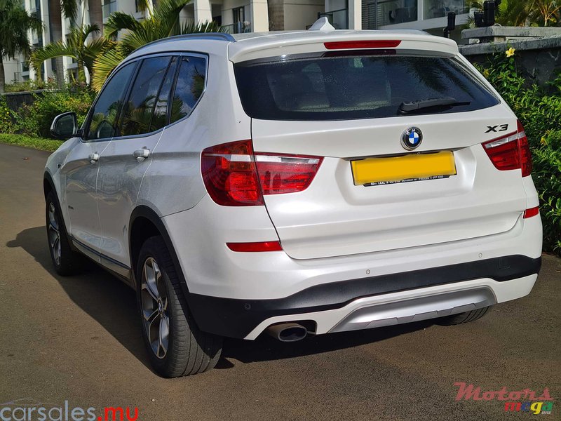 2015' BMW X3 XLine SDrive 20i photo #3