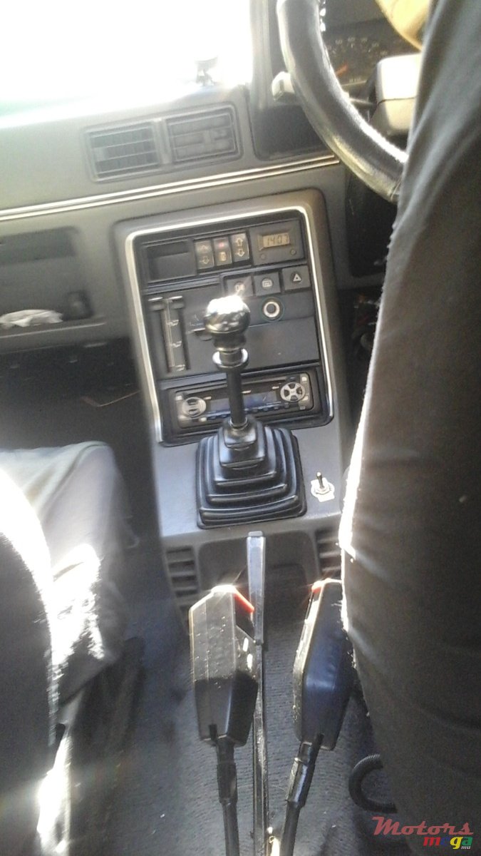 1988' Renault 9 photo #2