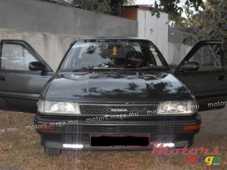 1992' Toyota photo #5